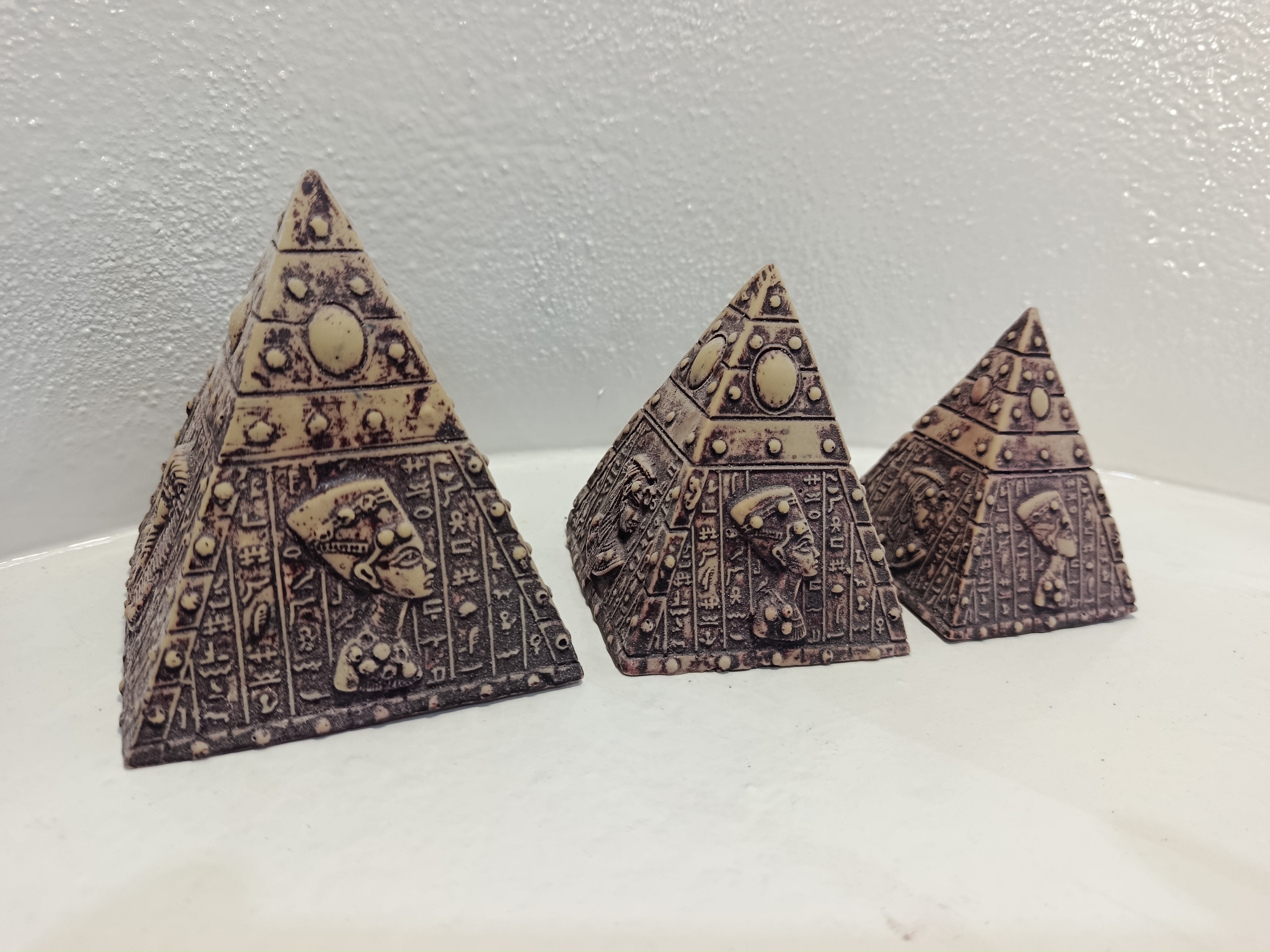 قوالب 3 اهرامات